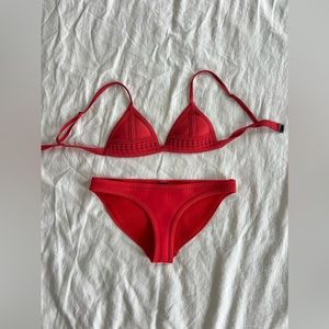 Triangl Bikini Set (Small Top/Medium Bottoms)